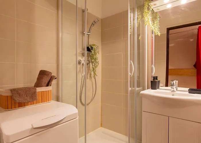 T2 4 Pers - Saint-lary Village - Wifi Gratuit, Parking - Fr-1-296-532 アパート サン・ラリー・スラン