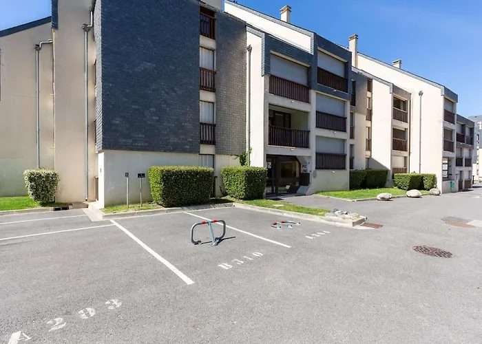 T2 4 Pers - Saint-lary Village - Wifi Gratuit, Parking - Fr-1-296-532 アパート *